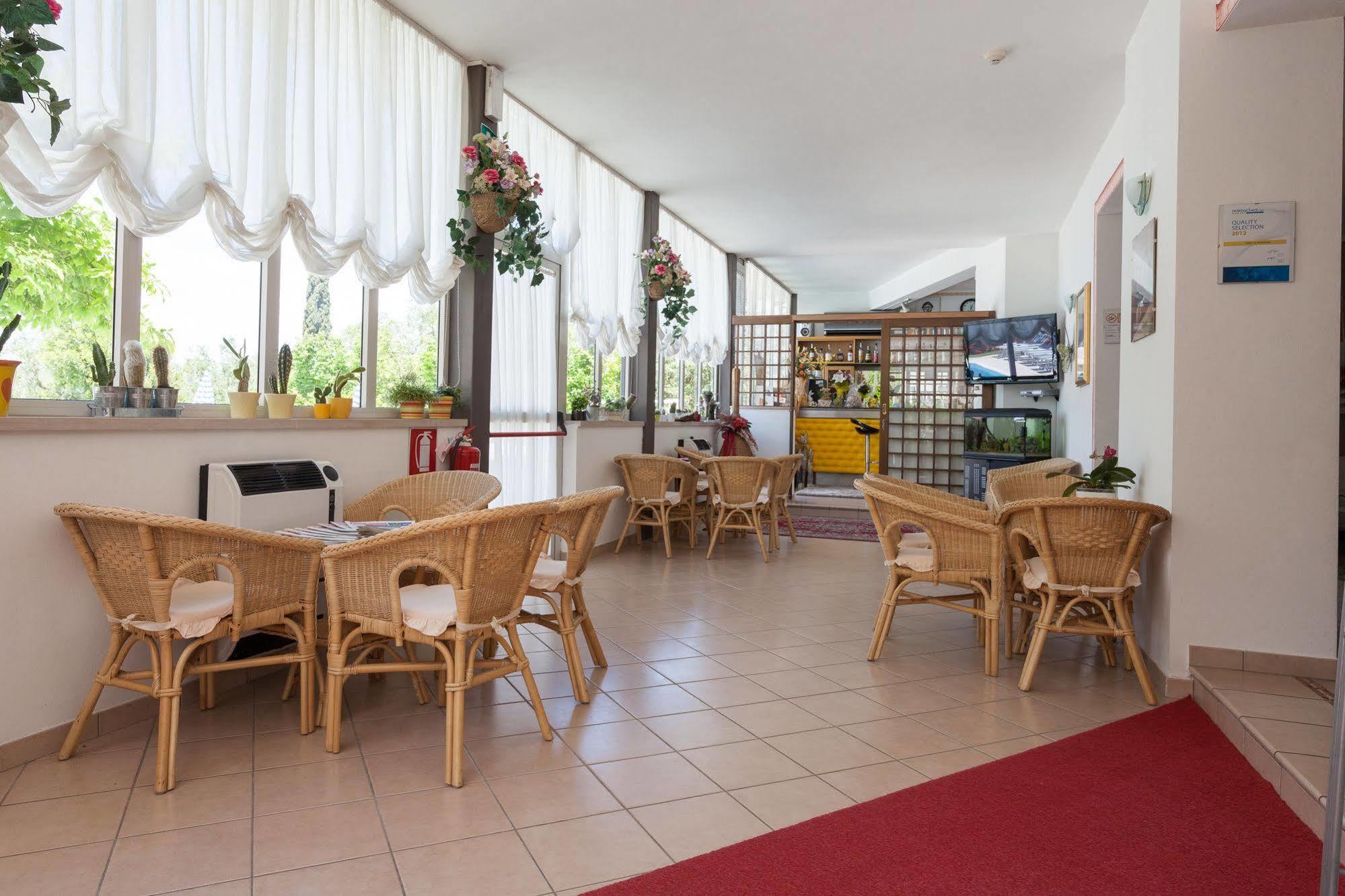 Cà Masawalsa Hotel Bardolino Bagian luar foto